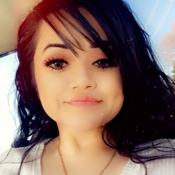 Meet the Posher Other - Meet your Posher, Mariana